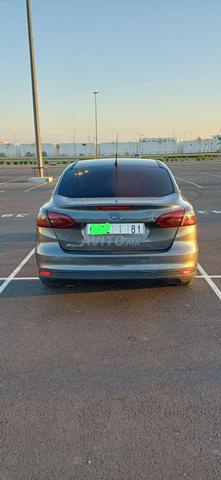 ford focus kolchi fiha original - 2