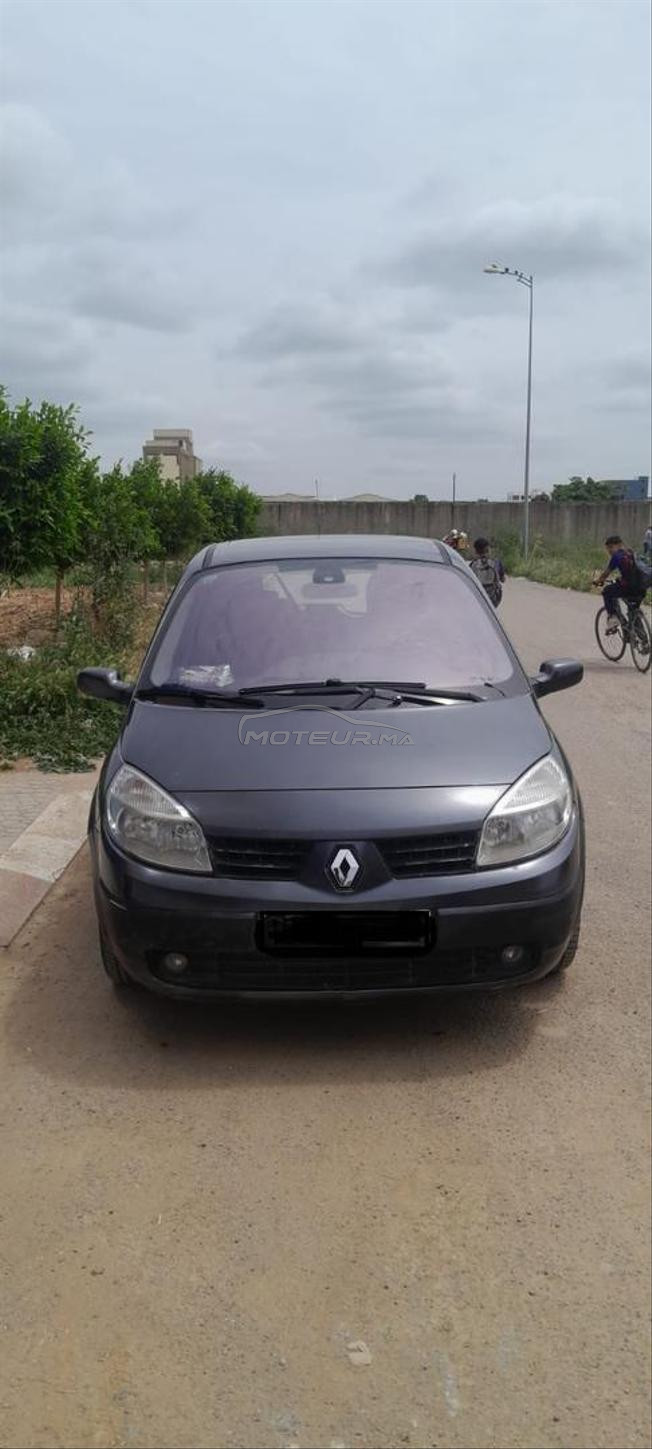 Renault Scenic Diesel Manuelle 2004 à Sidi Slimane