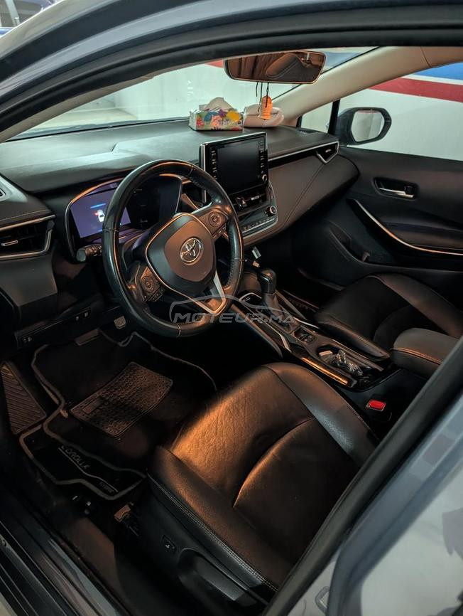 Toyota Hybride. 2021 excellent état 