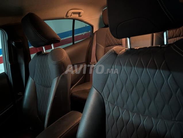 Toyota Hybride. 2021 excellent état - 2