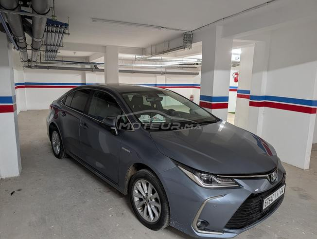 Toyota Hybride. 2021 excellent état 