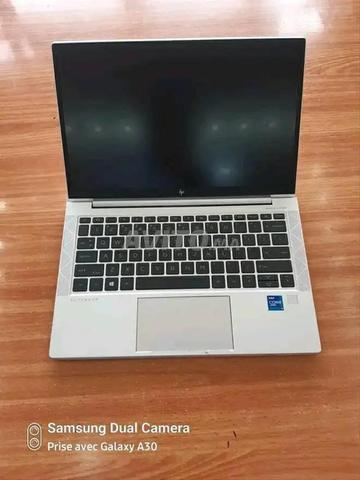HP ELITBOOK (TACTILE) i5 11ÈME GÉNÉRATION