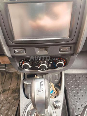 Duster 2*4 modèle 2018 automatique tout options