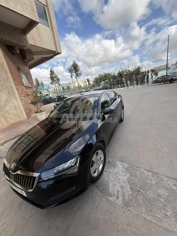 Skoda Superb Diesel Automatique 2023 à Casablanca
