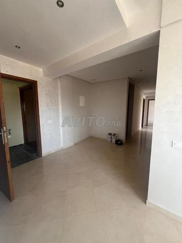 Appartement neuf de 3 chambres et garage - 2