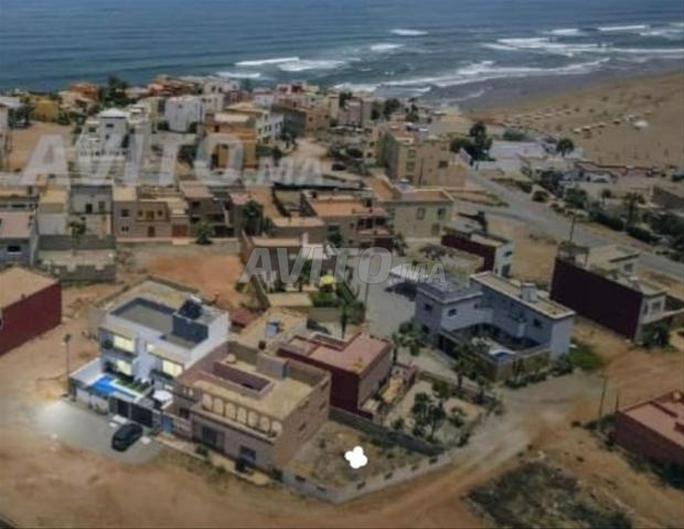 Terrain à vendre 140 m2 quartier les amicales - 2