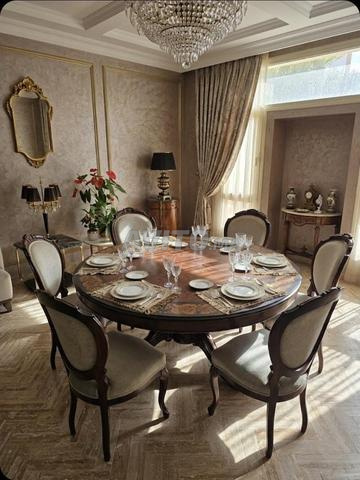 DÉCORATION Royal Prestigieuse salle à manger en noyer