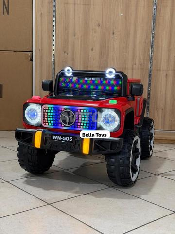 Voiture électrique enfant mercedes 4x4