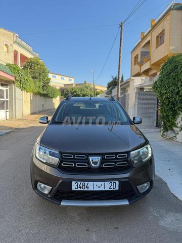 Sandero Stepway faible kilométrage - 2