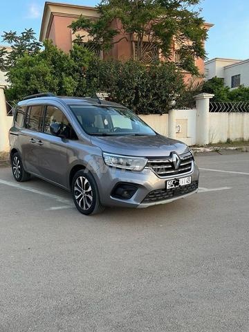 Renault Kangoo Diesel Automatique 2024 à Berkane