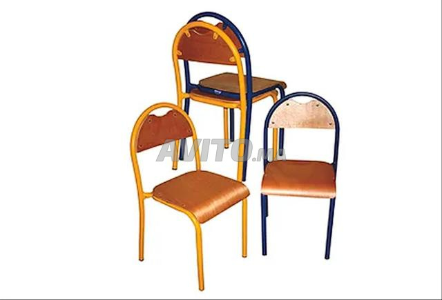 Chaise scolaire semi métallique / vestiaire