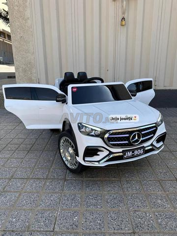 VOITURE ÉLECTRIQUE MERCEDES - 2
