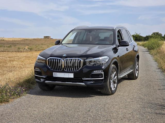 BMW X5 25d 2021 8CV très bien équipée