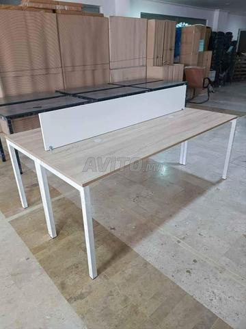 Bureau multiposte sur mesure