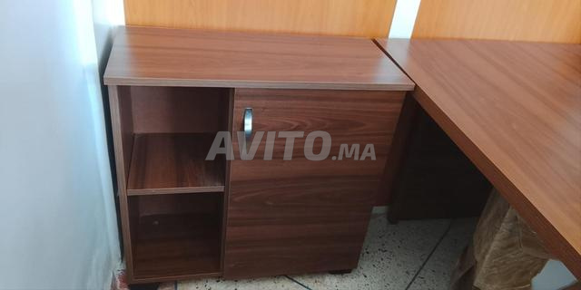 Bureau en bois local clé - 2