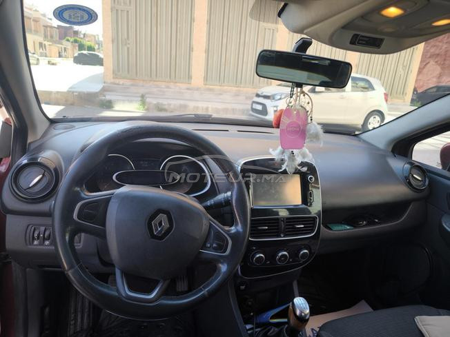 clio 4 très bon état bien entretenu 