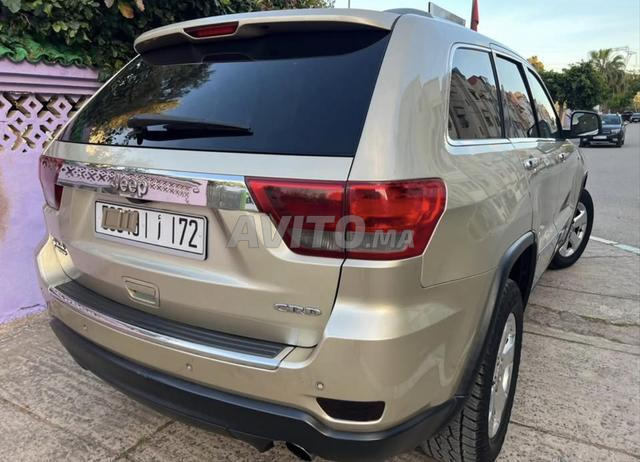 Jeep Grand Cherokee Diesel première main - 2