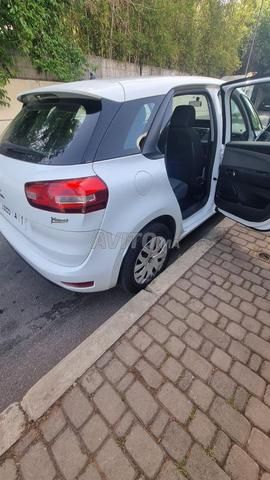 Citroën C4 Diesel Manuelle 2015 à Rabat - 2