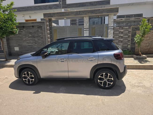 سيارة نظيفة جدا للبيع citroen c3 air cross