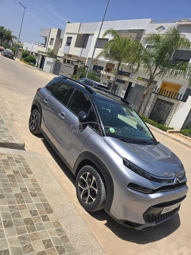 سيارة نظيفة جدا للبيع citroen c3 air cross
