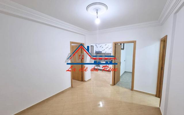 Joli appart neuf de 70m² à louer Av. Menzeh - 2