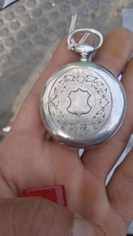 Montre "Niqra" argentée pure - 2