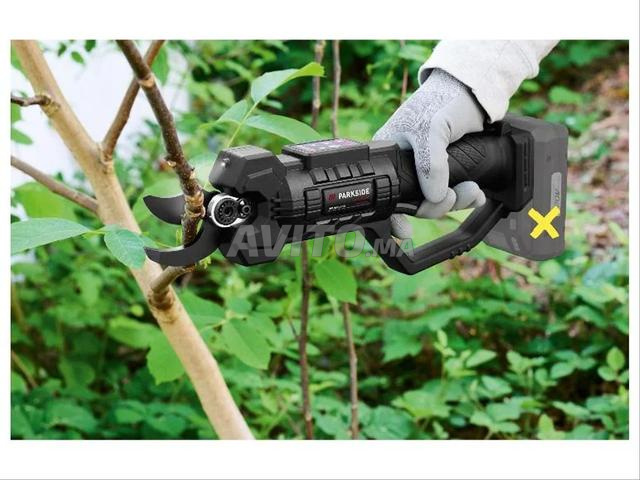 مقص تقليم لاسلكي، 20 فولت PARKSIDE® PPAAS20