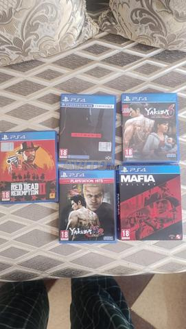 PS4 Pro en ligne 1To avec compte et 5 CD - 2