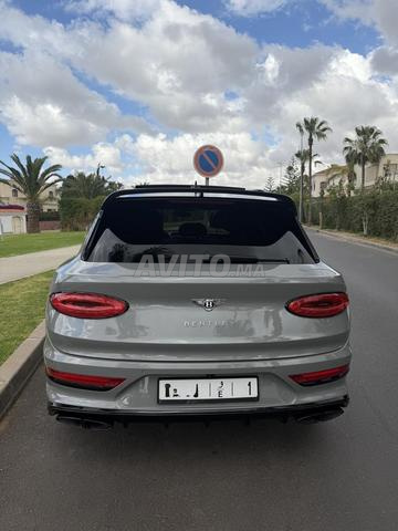 Bentley Bentayga First edition V8