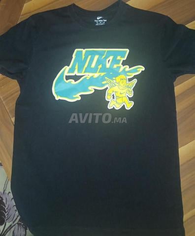 T-shirt Nike taille M - 2