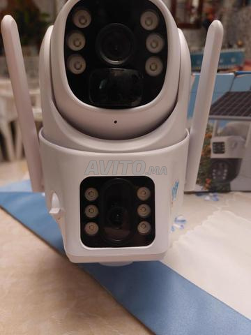 Caméra de surveillance solaire. - 2
