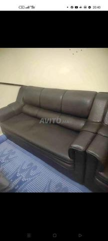 بيع أثاث: أرغب في بيع هذه الفوتيات بسبب الرحيل