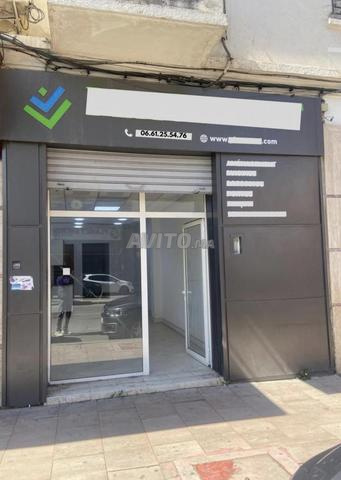 Local commercial titré 45 m2 — Av Moulay Rachid - 2