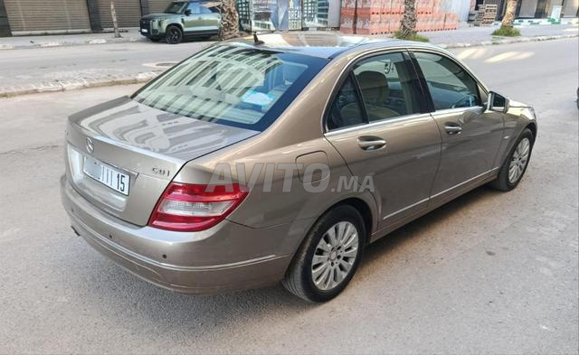 C220 Automatique Très Très Bon État - 2