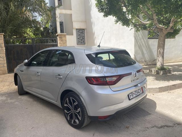 Renault Megane 4 Intens - 2