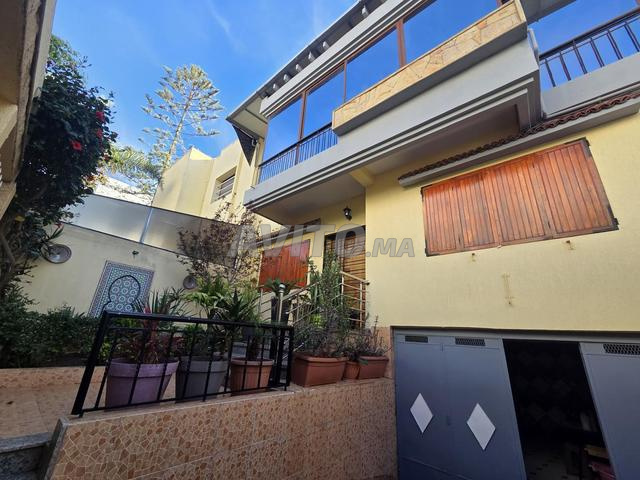 Villa à Hay Riad (pour usage professionnel) - 2