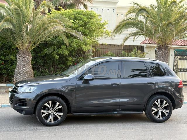 Volkswagen Touareg - 2