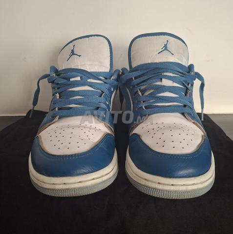 Air Jordan 1 Low SE Industrial Blue - 2