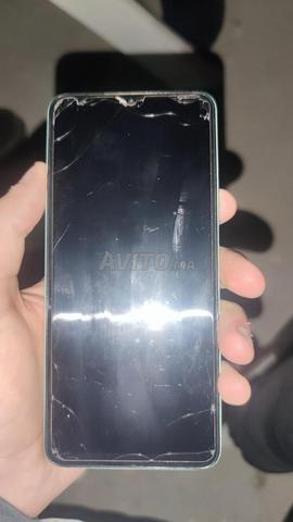 Téléphone encore propre, que Dieu le bénisse. Viens le vérifier par toi-même - 2