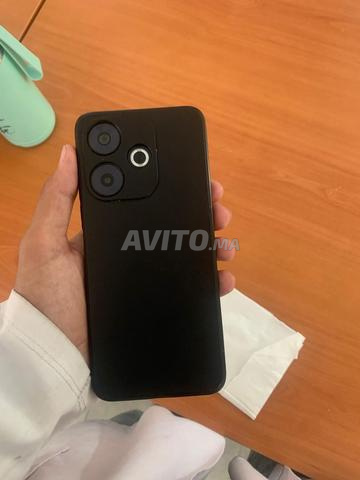 Redmi 13 en très bon état - 2