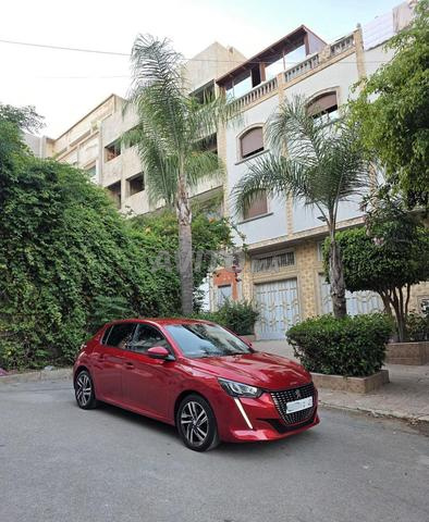 PEUGEOT 208 Allure Automatique 2021 à Tanger