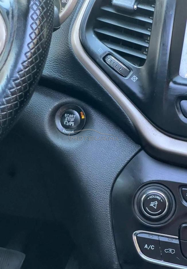 jeep cherokee très propre 