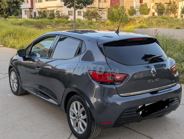 Renault Clio 4 2018/10 95000km neuve - 2