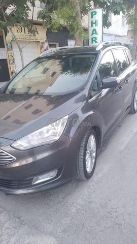Ford C-Max Diesel Manuelle 2016 à Tétouan 7 places - 2