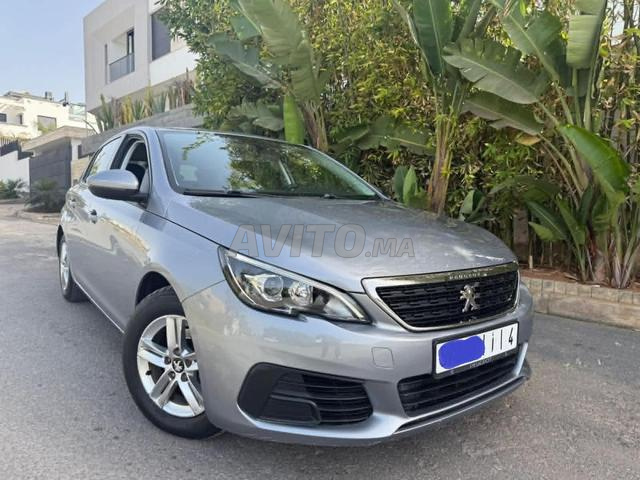Peugeot 308 Diesel Manuelle 2018 à Rabat