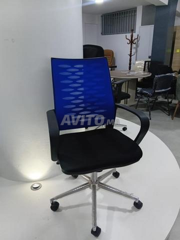 Chaises importées alliant confort et élégance