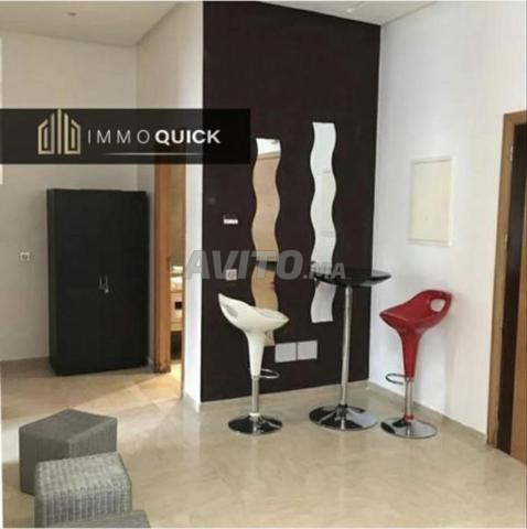 Appartement à louer 100 m² à Rabat - 2