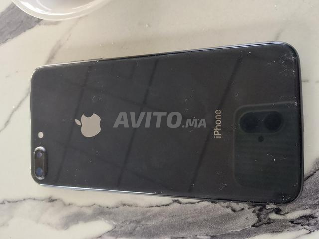 Je vends mon iPhone 8 Plus 64 GB