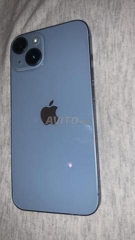 iPhone 14 bon état sans aucun défaut