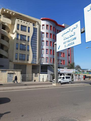 Magasin à louer Route Nassim 387m² et 191 m²(SP)